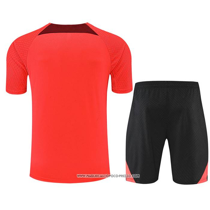 Tuta da Track
 Liverpool 22-23 Manica Corta
 - Pantaloncini
